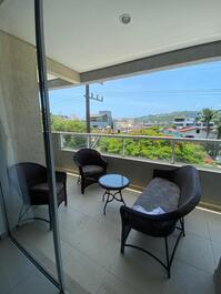 APARTMENT ON BOMBAS BEACH