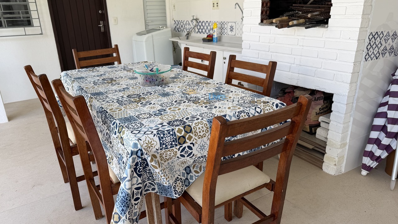 Casa para aluguel de temporada em Florianopolis (Praia dos Ingleses)