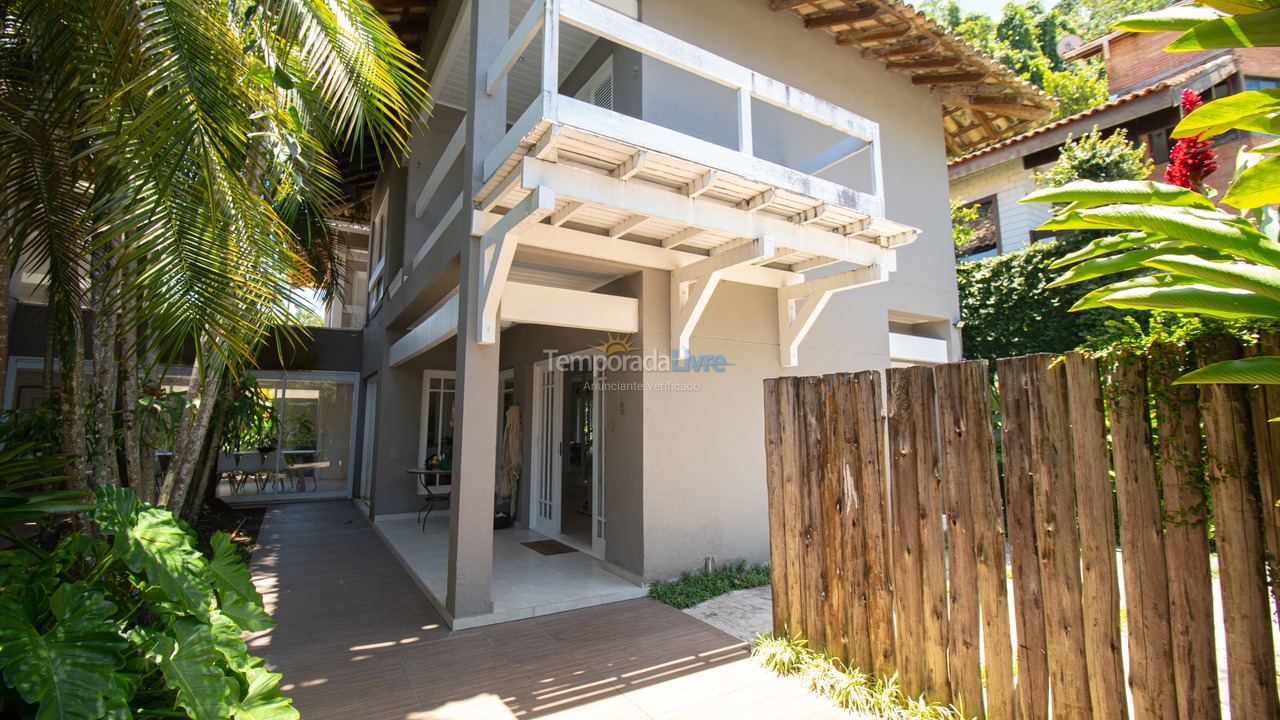 Casa para alquiler de vacaciones em São Sebastião (Juquehy)