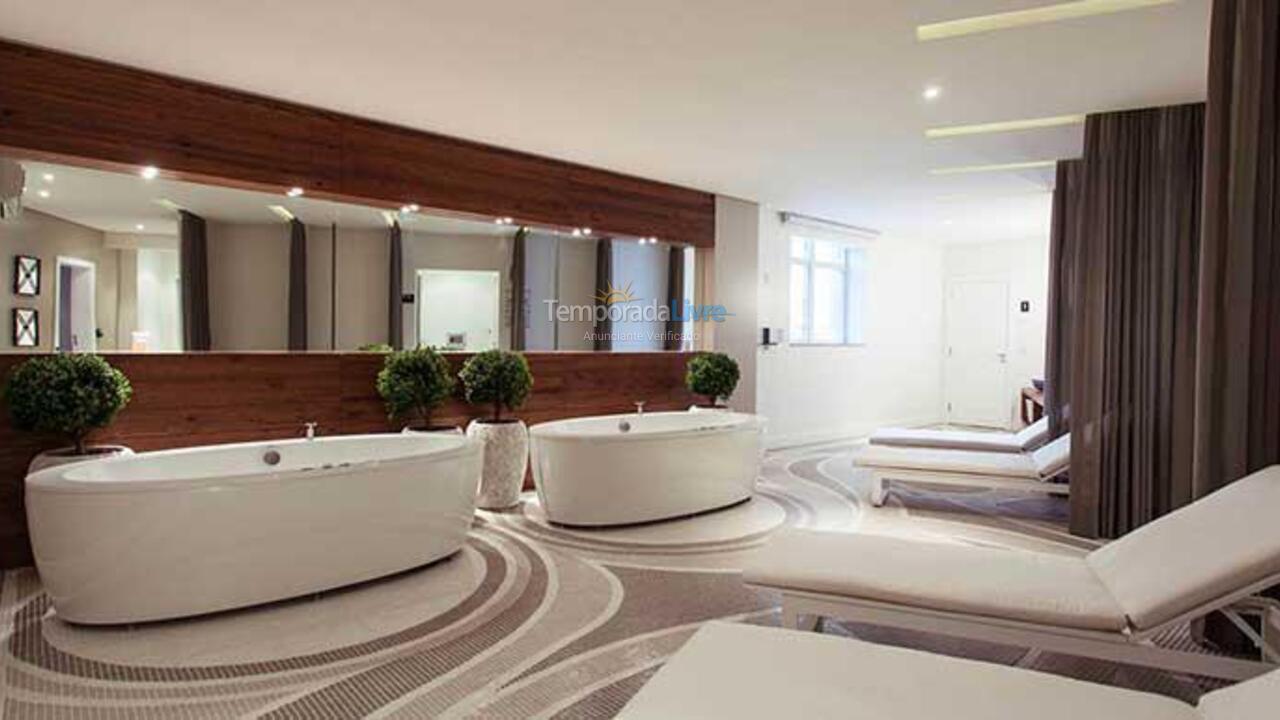 Apartamento para aluguel de temporada em Balneário Camboriú (Centro)