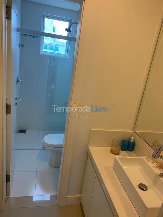 Apartamento para aluguel de temporada em Balneário Camboriú (Centro)