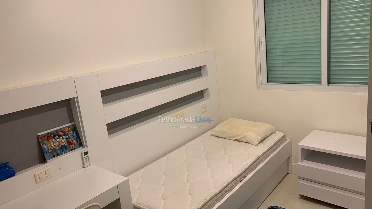 Apartamento para aluguel de temporada em Balneário Camboriú (Centro)