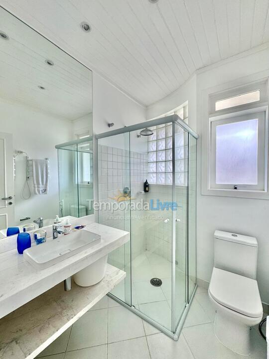 House for vacation rental in São Sebastião (Praia da Baleia)