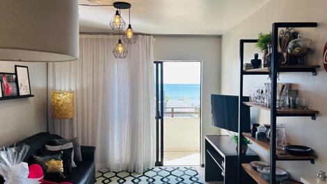 Apartamento com vista para o mar centro meia praia super confortável
