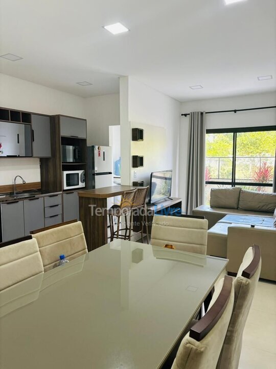 Apartamento para aluguel de temporada em Bombinhas (Canto Grande)