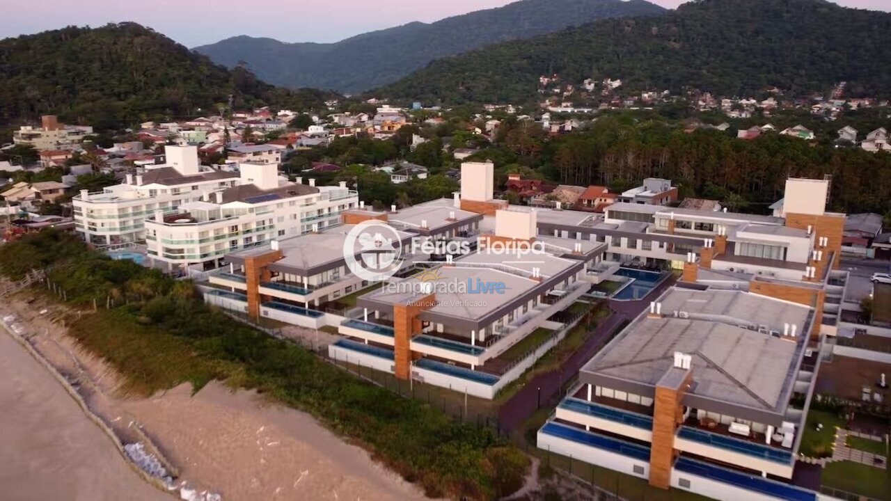 Apartamento para aluguel de temporada em Florianópolis (Morro das Pedras)