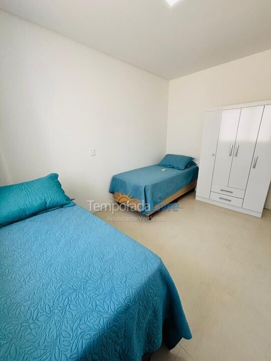 Apartamento para aluguel de temporada em Bombinhas (Canto Grande)