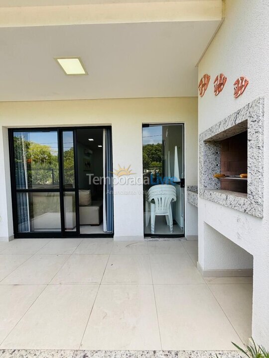 Apartamento para aluguel de temporada em Bombinhas (Canto Grande)