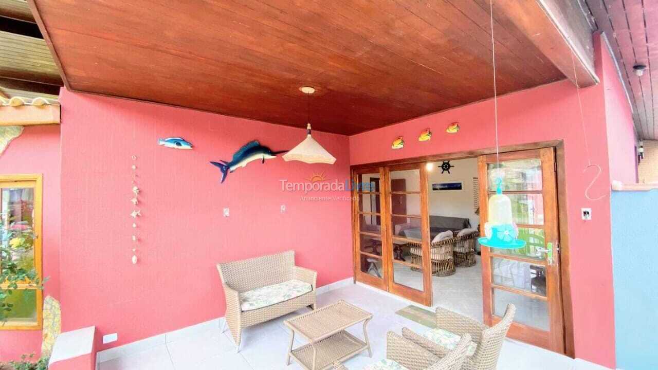 House for vacation rental in Ubatuba (Praia do Lázaro)
