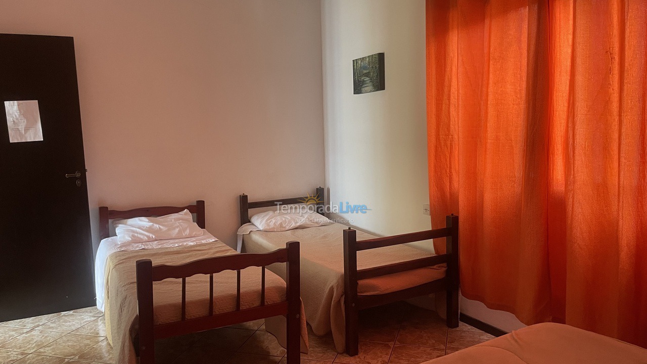 House for vacation rental in Balneário Piçarras (Piçarras)