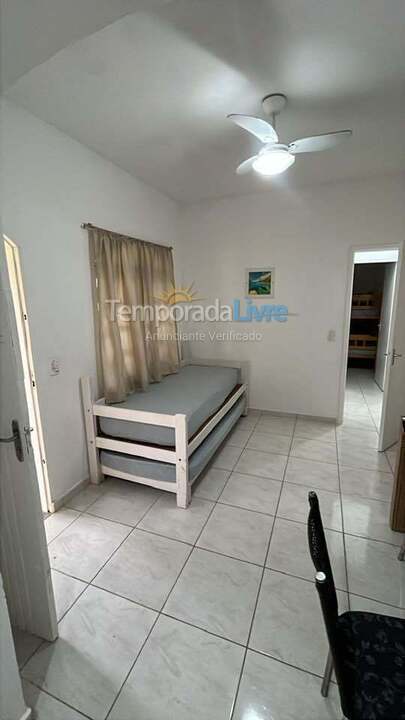 Casa para alquiler de vacaciones em São Sebastião (Praia da Boracéia)