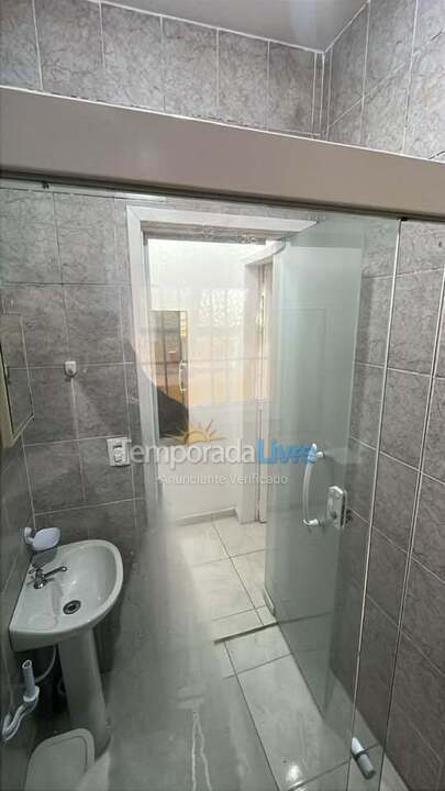 Casa para alquiler de vacaciones em São Sebastião (Praia da Boracéia)