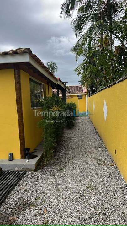 Casa para alquiler de vacaciones em São Sebastião (Praia da Boracéia)