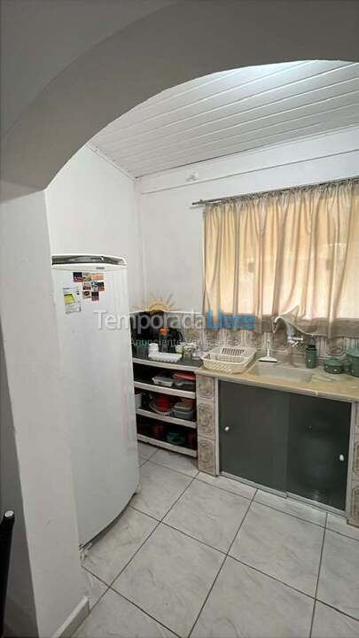 Casa para alquiler de vacaciones em São Sebastião (Praia da Boracéia)