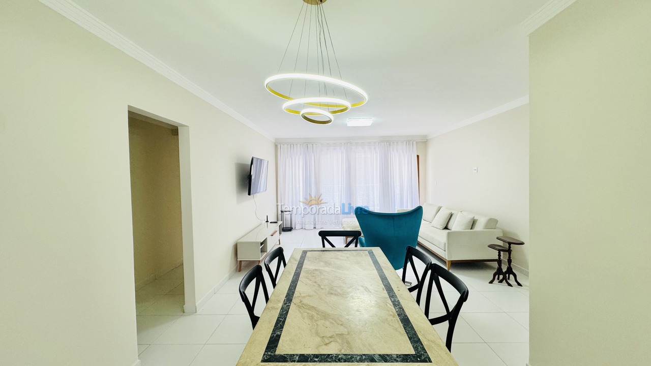 Apartamento para aluguel de temporada em Guarujá (Pitangueiras)