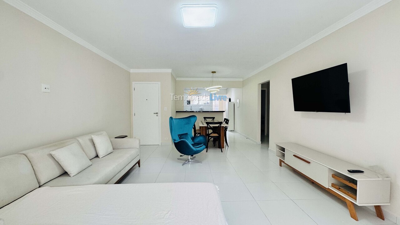 Apartamento para aluguel de temporada em Guarujá (Pitangueiras)