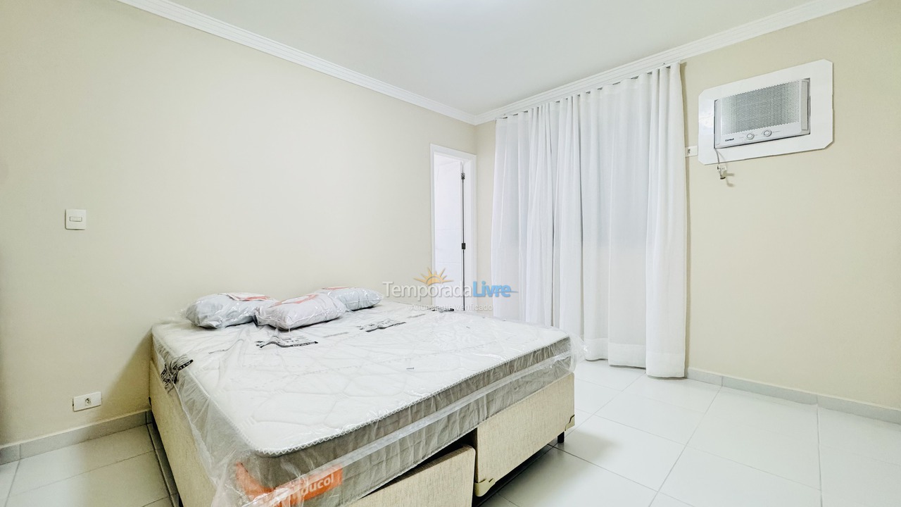 Apartamento para aluguel de temporada em Guarujá (Pitangueiras)