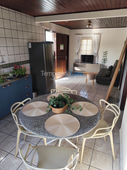Casa para alquiler de vacaciones em Florianopolis (Canasvieiras)
