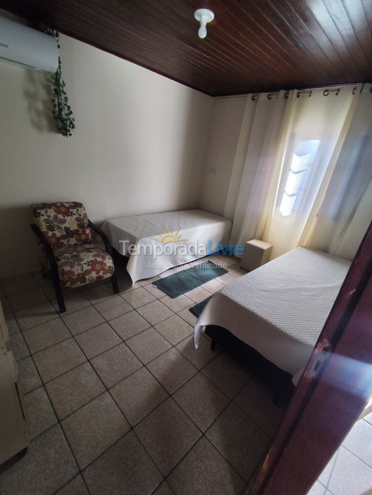 Casa para alquiler de vacaciones em Florianopolis (Canasvieiras)