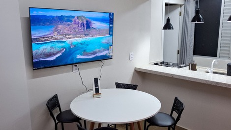 Apartment 80 meters from the sea at Praia Central