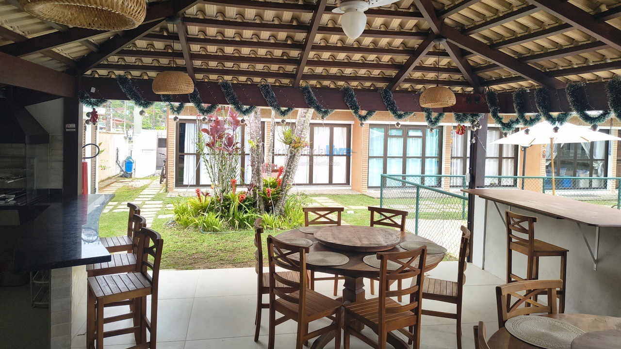 House for vacation rental in Ubatuba (Praia das Toninhas)