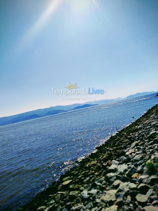 Apartamento para aluguel de temporada em Caraguatatuba (Porto Novo)