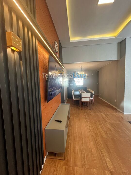 Casa para alquiler de vacaciones em Tramandaí (Nova Tramandaí)