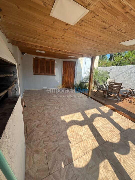 Casa para alquiler de vacaciones em Tramandaí (Nova Tramandaí)