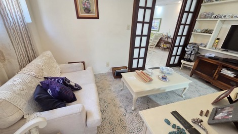 Pitangueiras 3 dormitorios, gran balcón, muy bonito, en la esquina de la playa