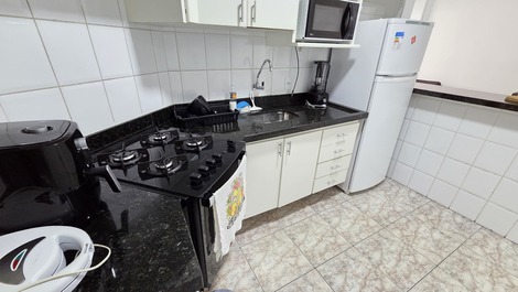 Pit 2 bedrooms, 50 m from the beach, 2 spaces for 8 people, top location, Wi-Fi, air conditioning.