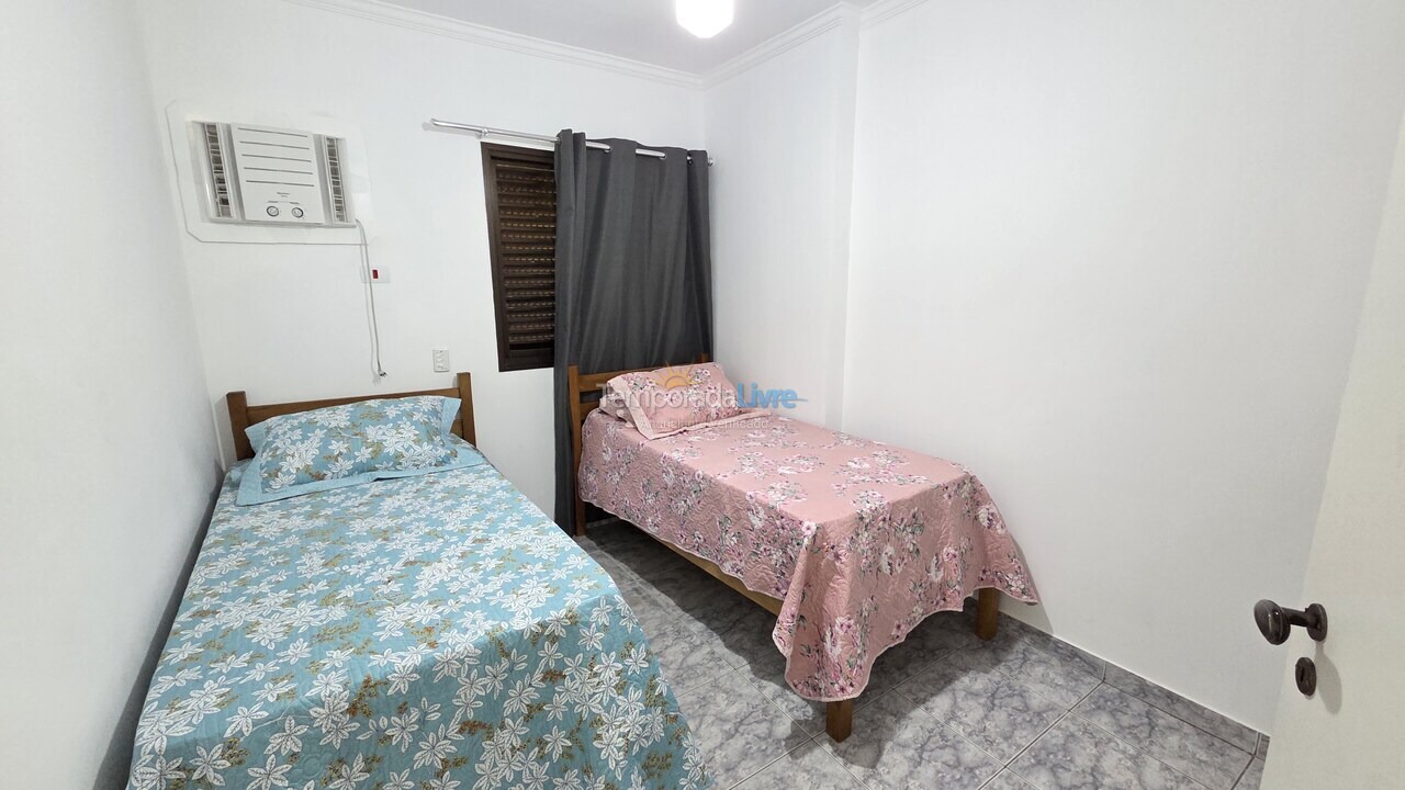 Apartment for vacation rental in Guarujá (Pitangueiras)