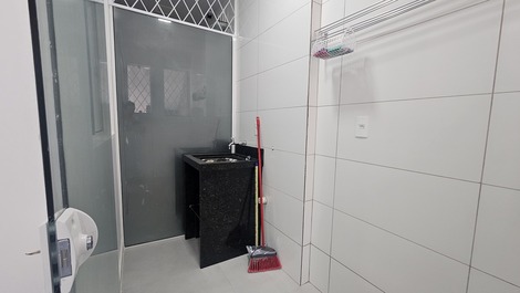 Casa Térrea a 500m da Praia de Zimbros