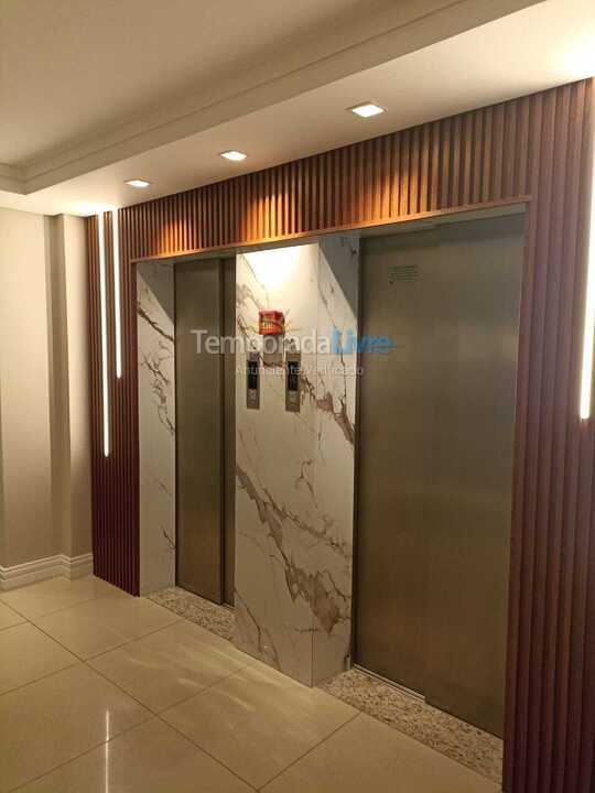 Apartamento para alquiler de vacaciones em Balneário Camboriú (Centro)