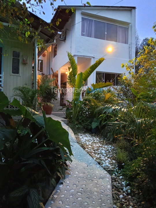 Apartamento para aluguel de temporada em Florianópolis (Barra da Lagoa)