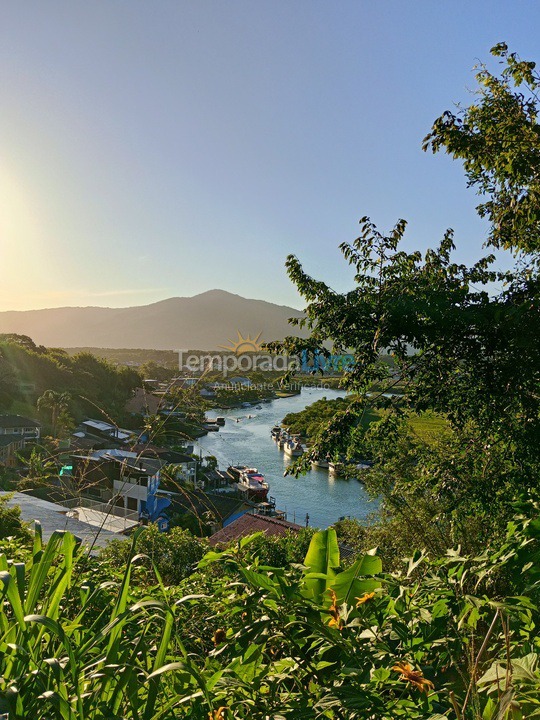 Apartamento para aluguel de temporada em Florianópolis (Barra da Lagoa)