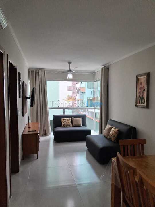 Apartamento para aluguel de temporada em Ubatuba (Praia Grande)