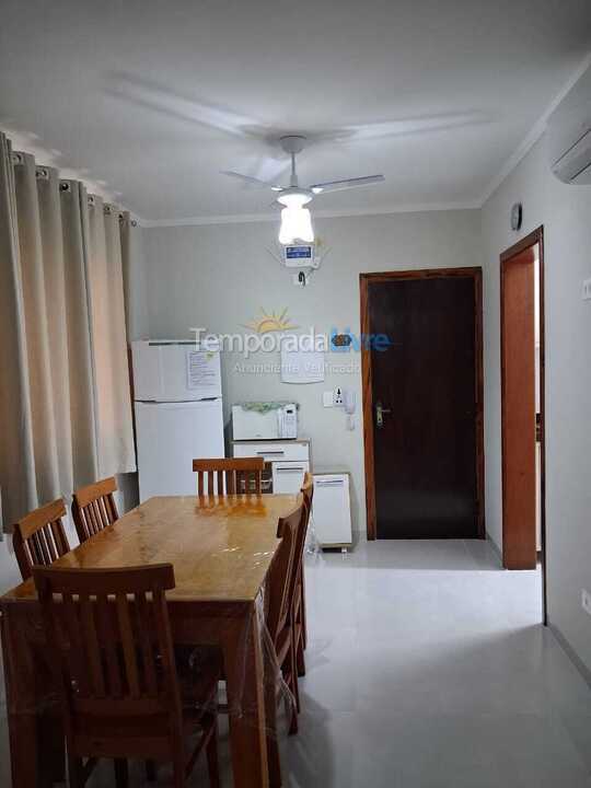 Apartamento para aluguel de temporada em Ubatuba (Praia Grande)