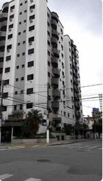 Spacious apartment in Canto do Forte, Praia Grande