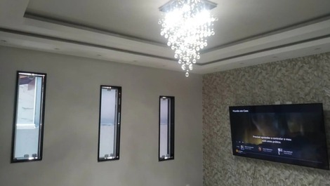 House in a gated community, with private pool and barbecue area.