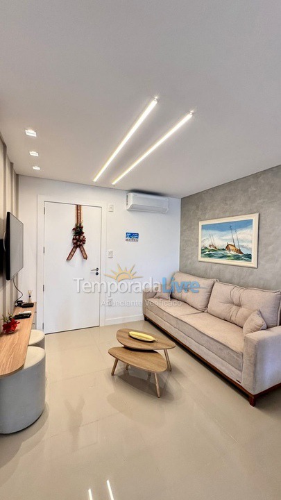 Apartamento para aluguel de temporada em Itapema (Tabuleiro dos Oliveiras)