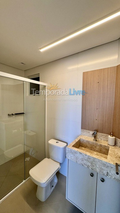 Apartamento para aluguel de temporada em Itapema (Tabuleiro dos Oliveiras)