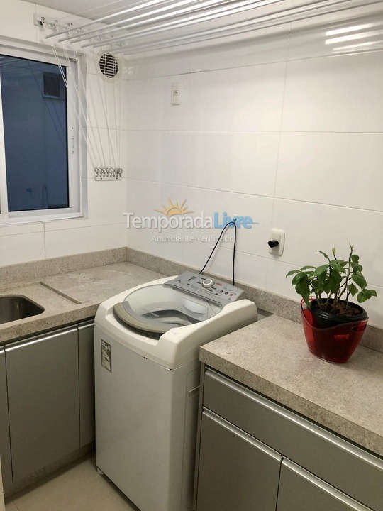 Apartment for vacation rental in Itapema (Meia Praia)