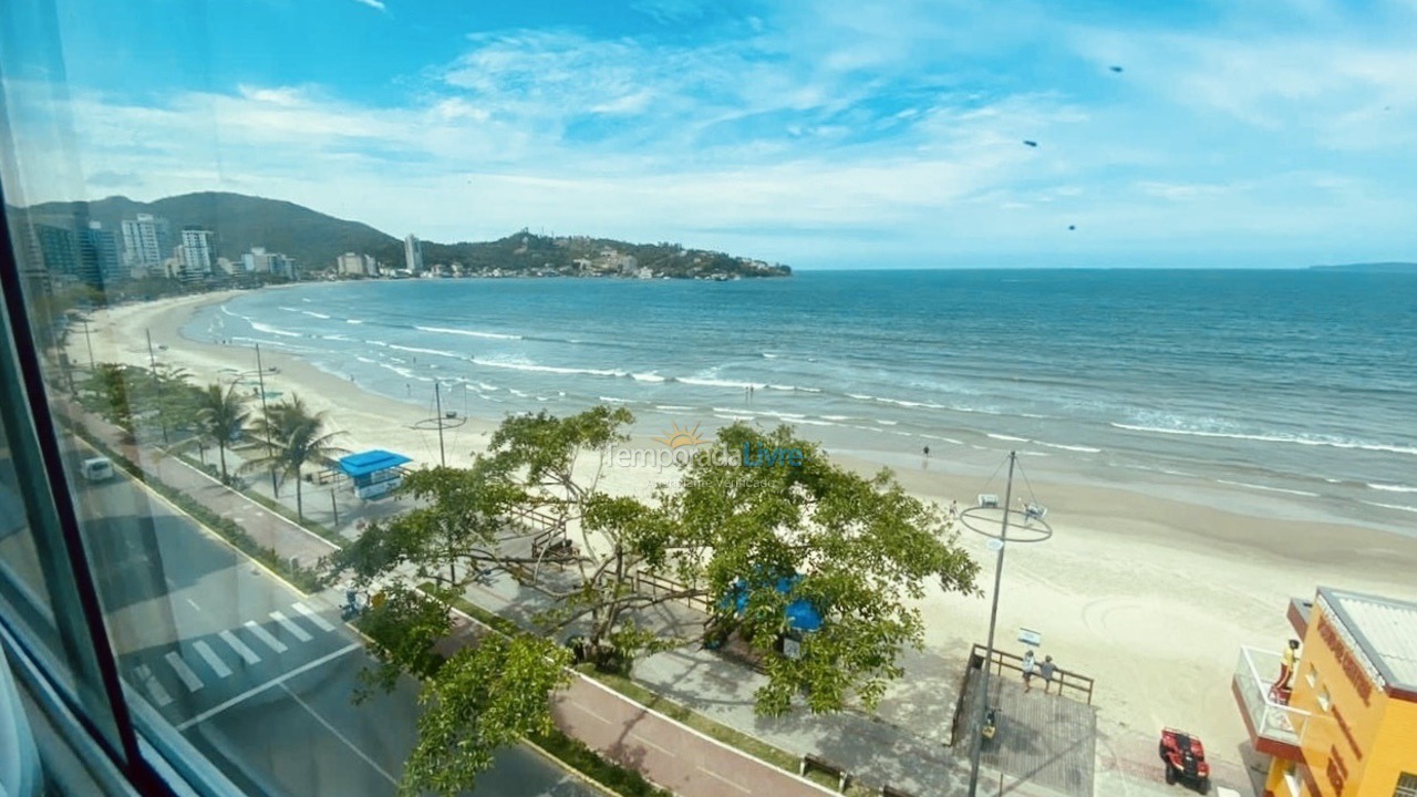 Apartamento para aluguel de temporada em Itapema (Centro)