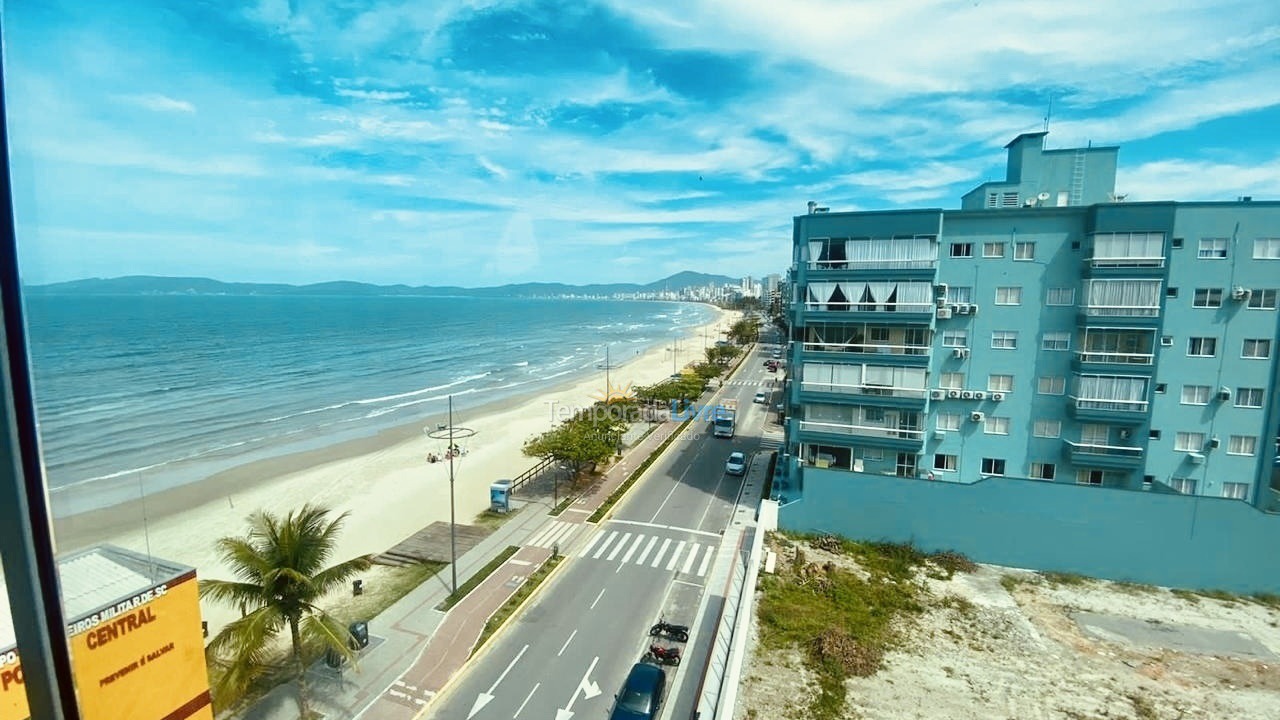 Apartamento para aluguel de temporada em Itapema (Centro)