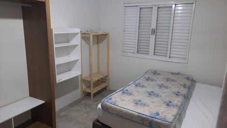 Alugo casa mobiliada nos ingleses