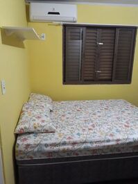 Alugo casa mobiliada nos ingleses