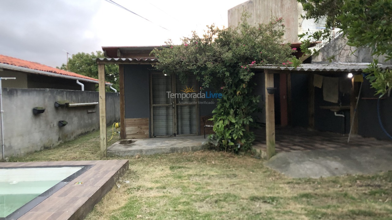 Casa para aluguel de temporada em Florianopolis (Praia dos Ingleses)