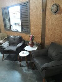 Alugo casa mobiliada nos ingleses