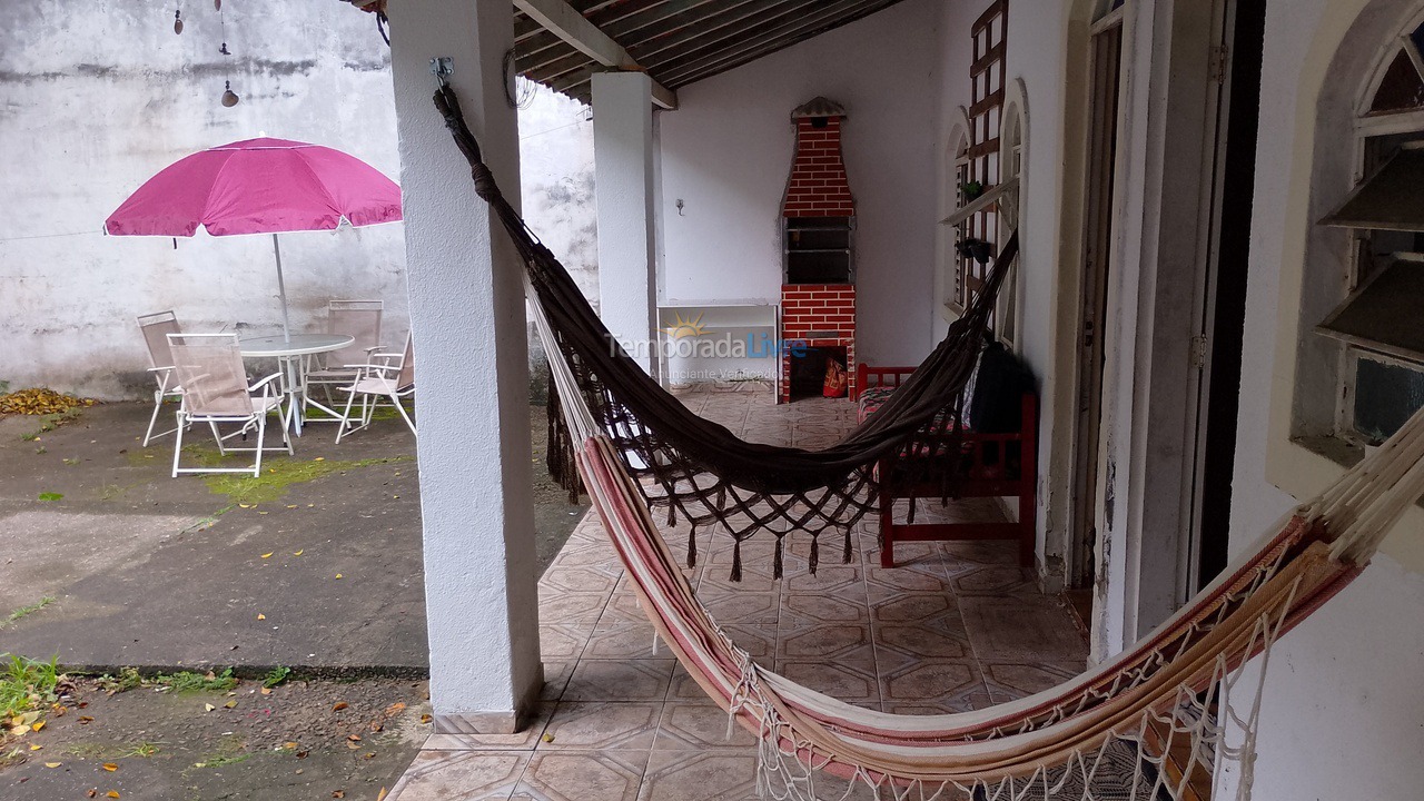 House for vacation rental in Caraguatatuba (Sumare)