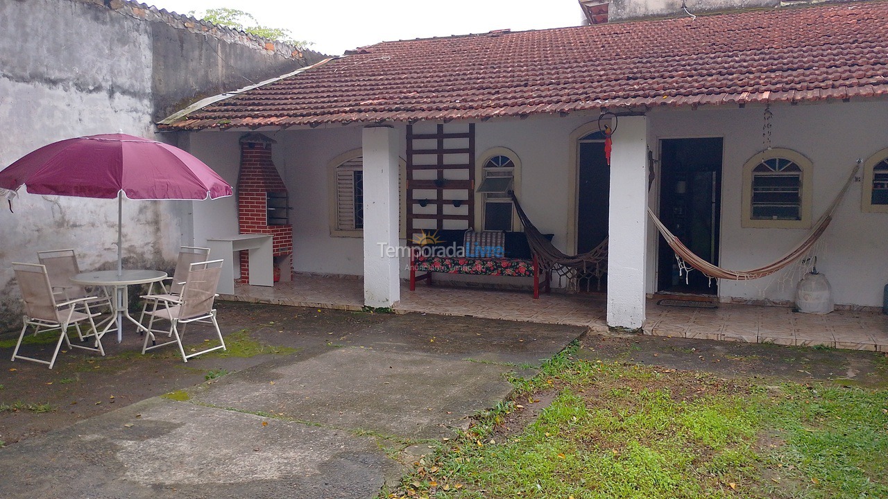 House for vacation rental in Caraguatatuba (Sumare)